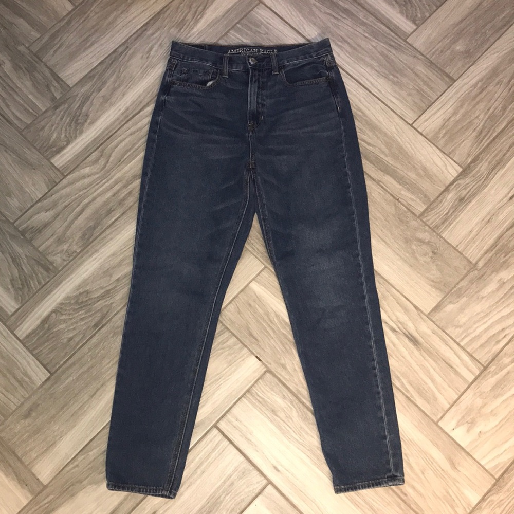 American Eagle Mom Jeans